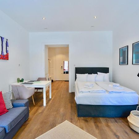 Charming Studio In Servitenviertel I Viena Exterior foto
